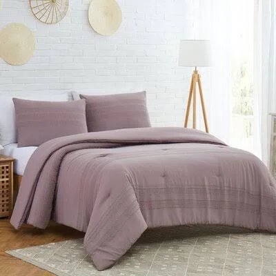 Gratiana Clip-Jacquard Comforter Set Red Barrel Studio Size: King Comforter + 2 Shams