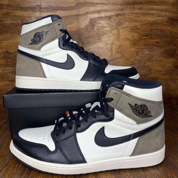 Air Jordan 1 High OG Patina (Light Army) - Size 5 Men