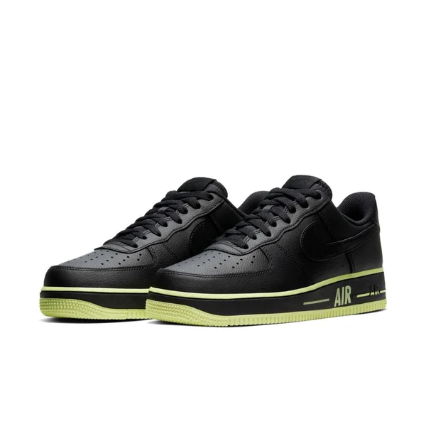 Nike Air Force 1 &07 3 Men's Shoe