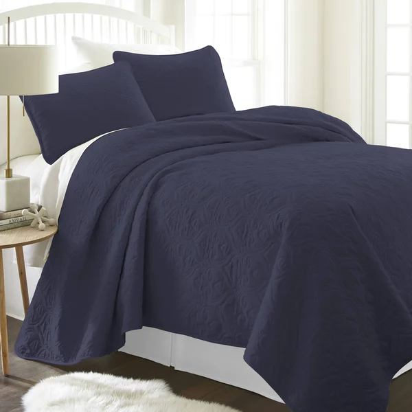 Home Collection 3 Piece Quilted Coverlet Set - Damask, Full/Queen, NAV