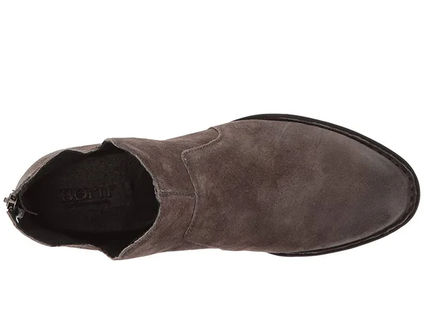 Born Kerri Peltro D89922 (Women's) 8.5