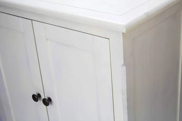 White Wood Sideboard with 2 Doors and A Shelf