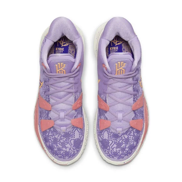 Nike Kyrie 7 Basketball Shoes in Purple/Lilac Size 12.0