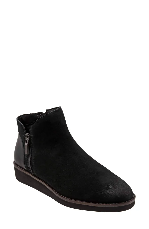Women's SoftWalk Wesley Bootie - Black Suede - Size 10