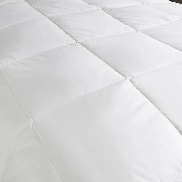 Cozy Classics White Goose Down Comforter (King)