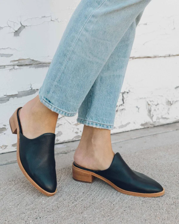 Soludos Venetian Mule - Sand - 9