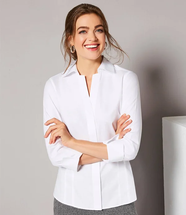 Investments Taylor Gold Label Non-Iron Point Collar Y-Neck 34 Sleeve Button Front Shirt - 18