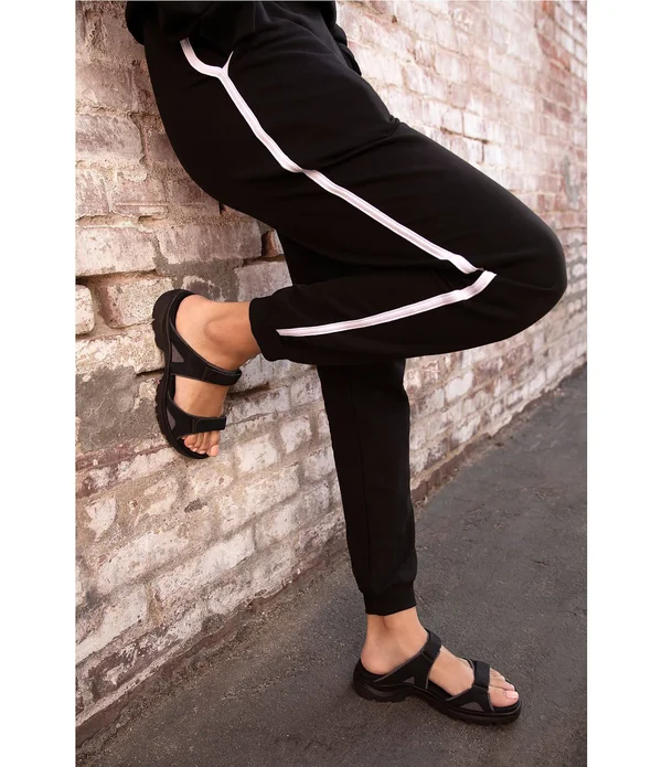 Ecco Womens Yucatan 2.0 Slide Black 37