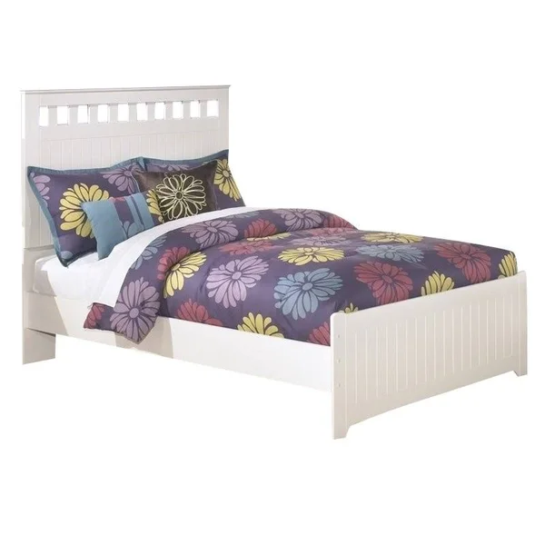Ashley Furniture Lulu Wood Full Panel Bed in White