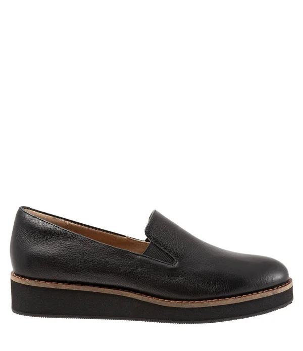 Softwalk Women's Whistle Slip On, Size: 9, Black