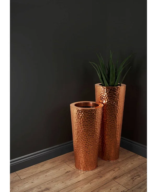 Le Present J256 Stainless Steel Cone Hammered Copper Planter - Hammered Copper - 36 x 14 x 14 in.