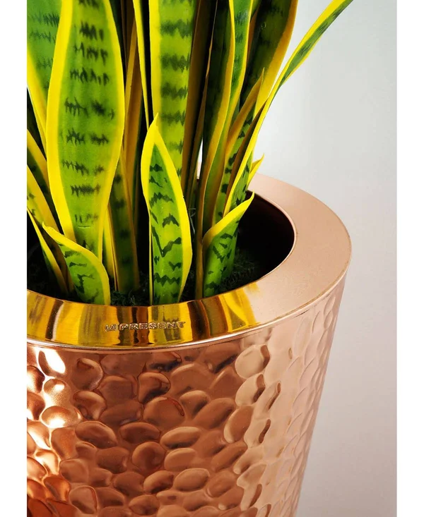 Le Present J256 Stainless Steel Cone Hammered Copper Planter - Hammered Copper - 36 x 14 x 14 in.