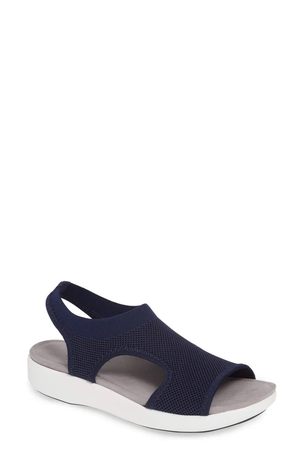 Traq by Alegria Women's Qeen Sandal Navy 37