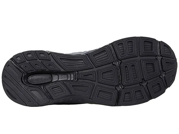 New Balance Boys 680v6 Uniform - Black (Size 1.5 wide)