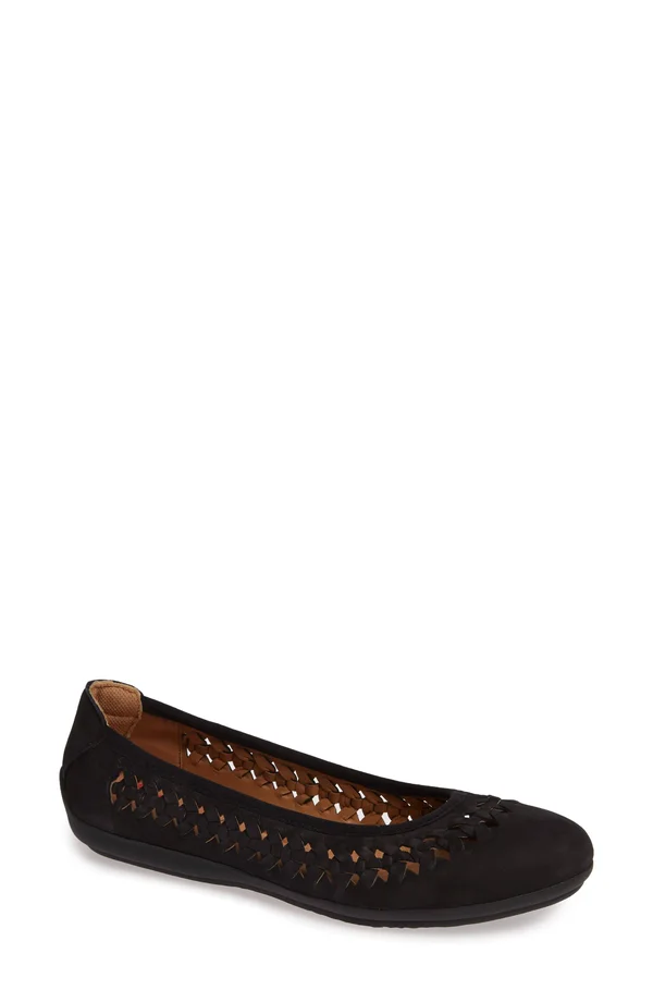 Women's Comfortiva Marilu Flat, Size 7 W - Black
