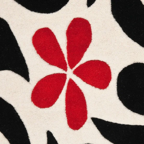 Safavieh Soho Ivory-Black 7&6x22 x 9&6x22 Rug