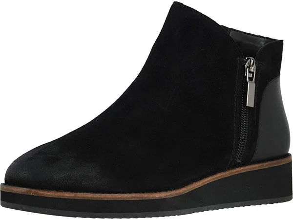 Women's SoftWalk Wesley Bootie - Black Suede - Size 10