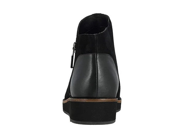 Women's SoftWalk Wesley Bootie - Black Suede - Size 10