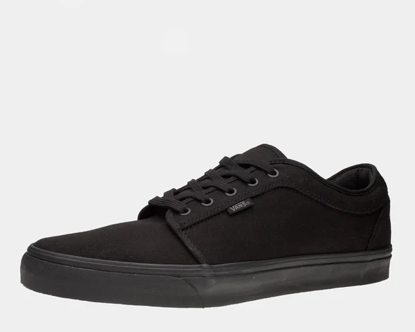 Vans Chukka Low (Blackout)