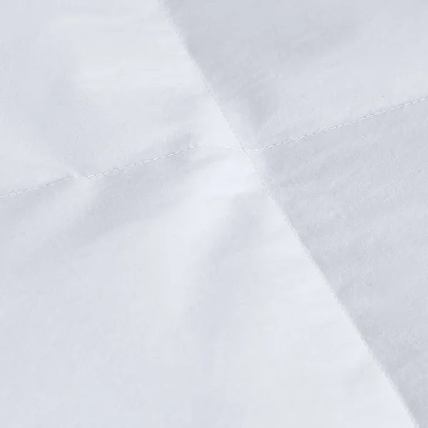 Puredown Ultra Premium All Season Down Duvet Size: King