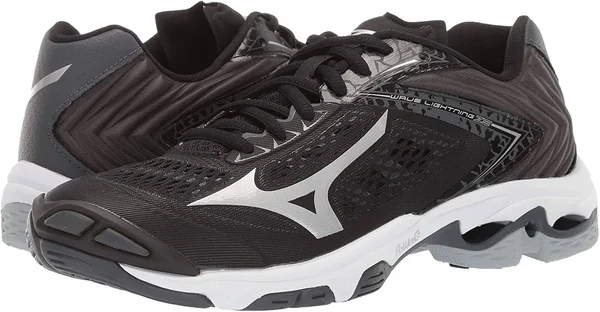 Mizuno Women's Wave Lightning Z5 Volleyball Shoes, Size: 9.5, Black