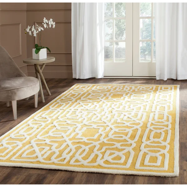 Safavieh Cambridge Gold & Ivory 3& x 5& Rug